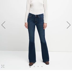 7 for all Mankind- Bootcut 🔥 Jeans -Size 26